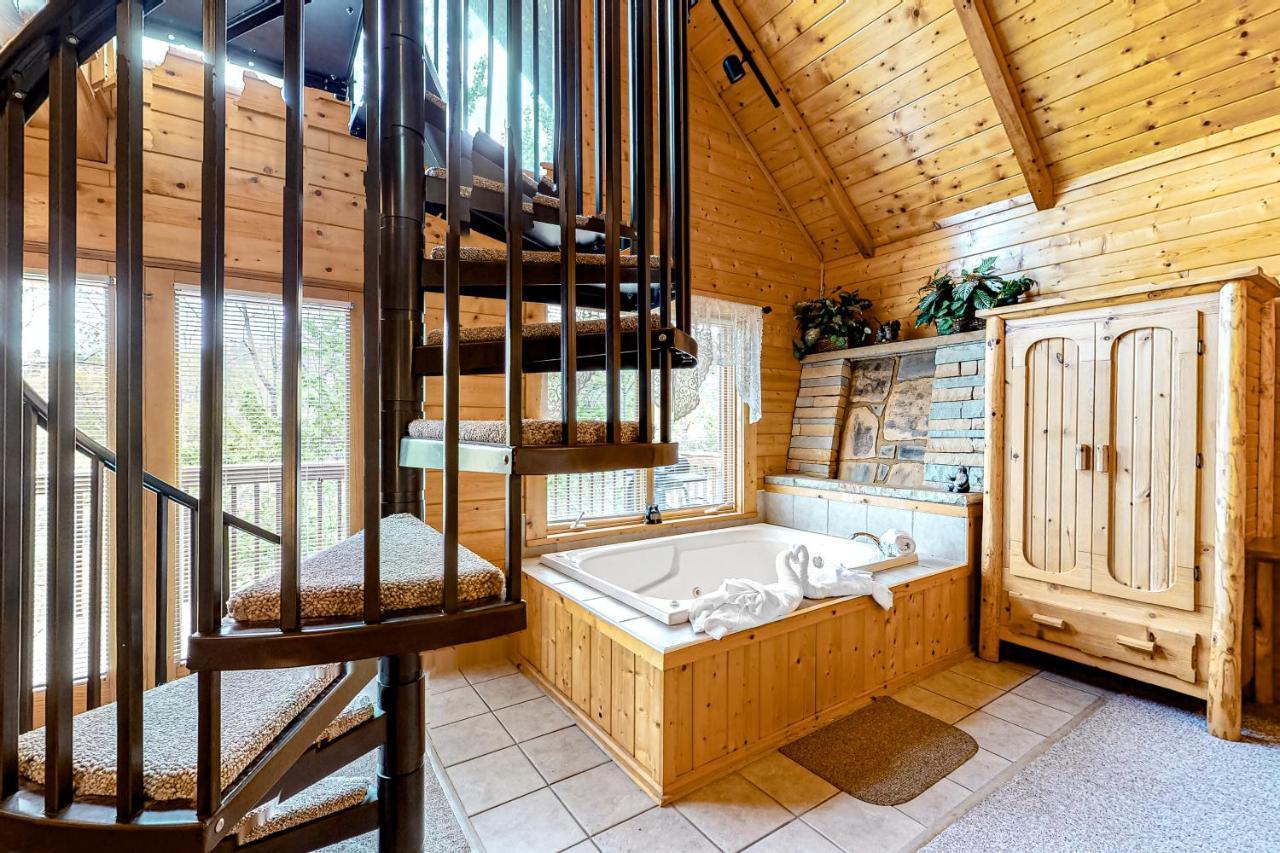 Daa Bear'S Lodge Gatlinburg Exterior photo
