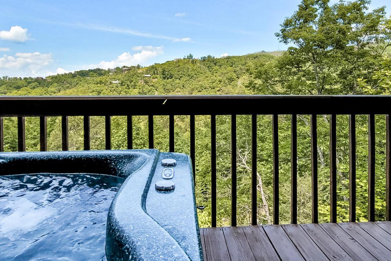 Daa Bear'S Lodge Gatlinburg Exterior photo